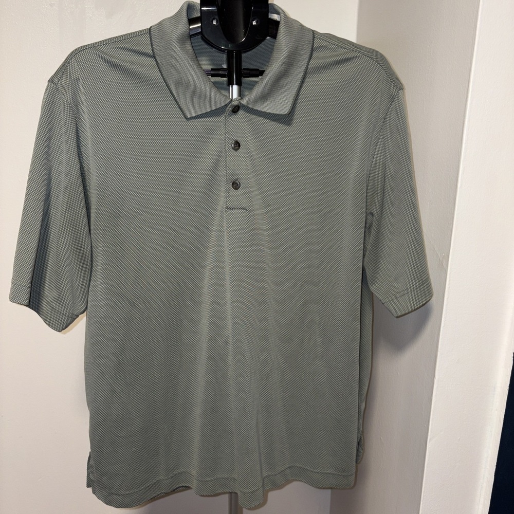 Mens Axist Green polo shirt size XL‎  soft